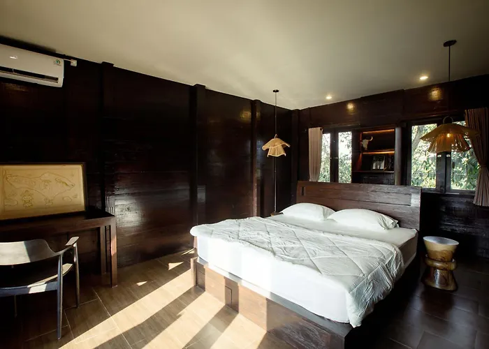 Hotel Alpha Wolf 3*